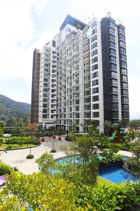 Premier Suite Cozy Home Midhills Genting 6-10 Pax Free Wifi Genting Highlands Exterior foto